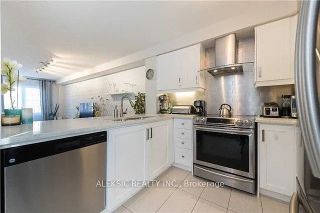 39 Mayland Trl — Photo 19
