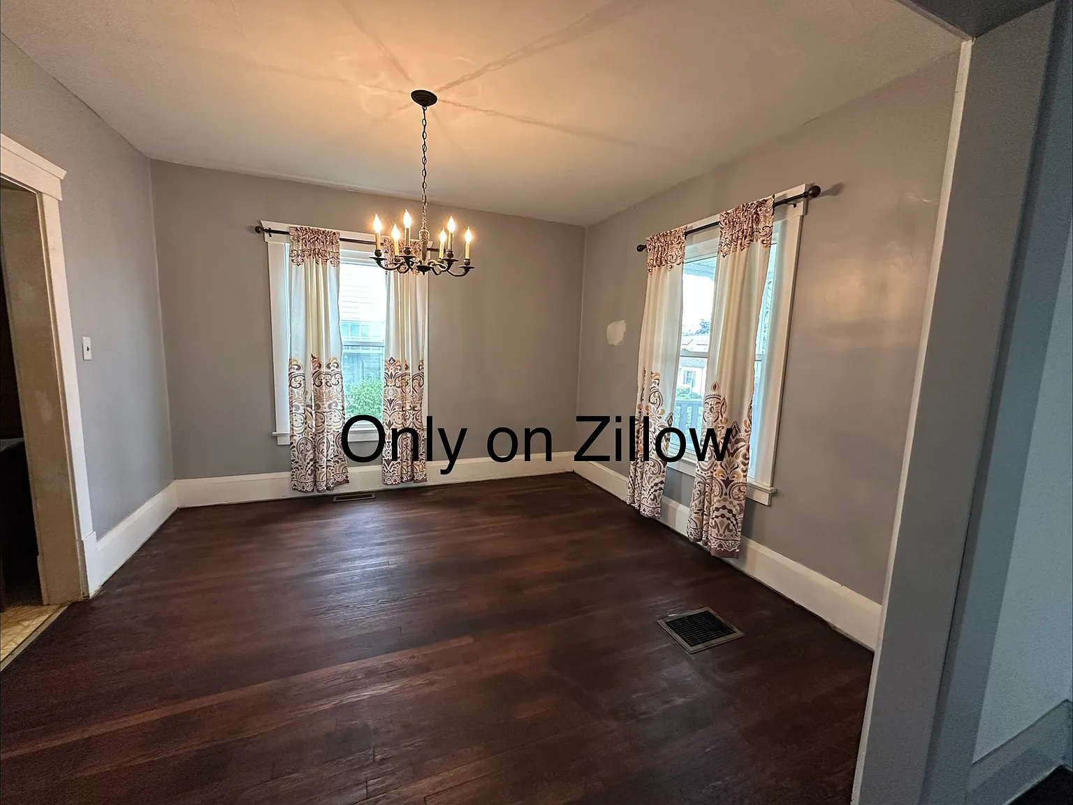 2 bed, 854 sqft, $975 — Photo 2