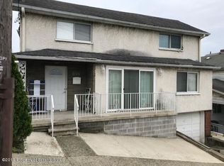 838 Hemlock St, Scranton, PA 18505