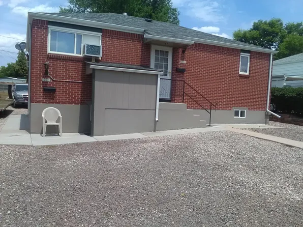 2214 E 17th St, Cheyenne, WY 82001