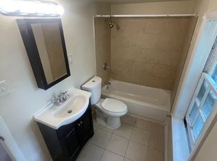 314 N 39th St #6, Philadelphia, PA 19104