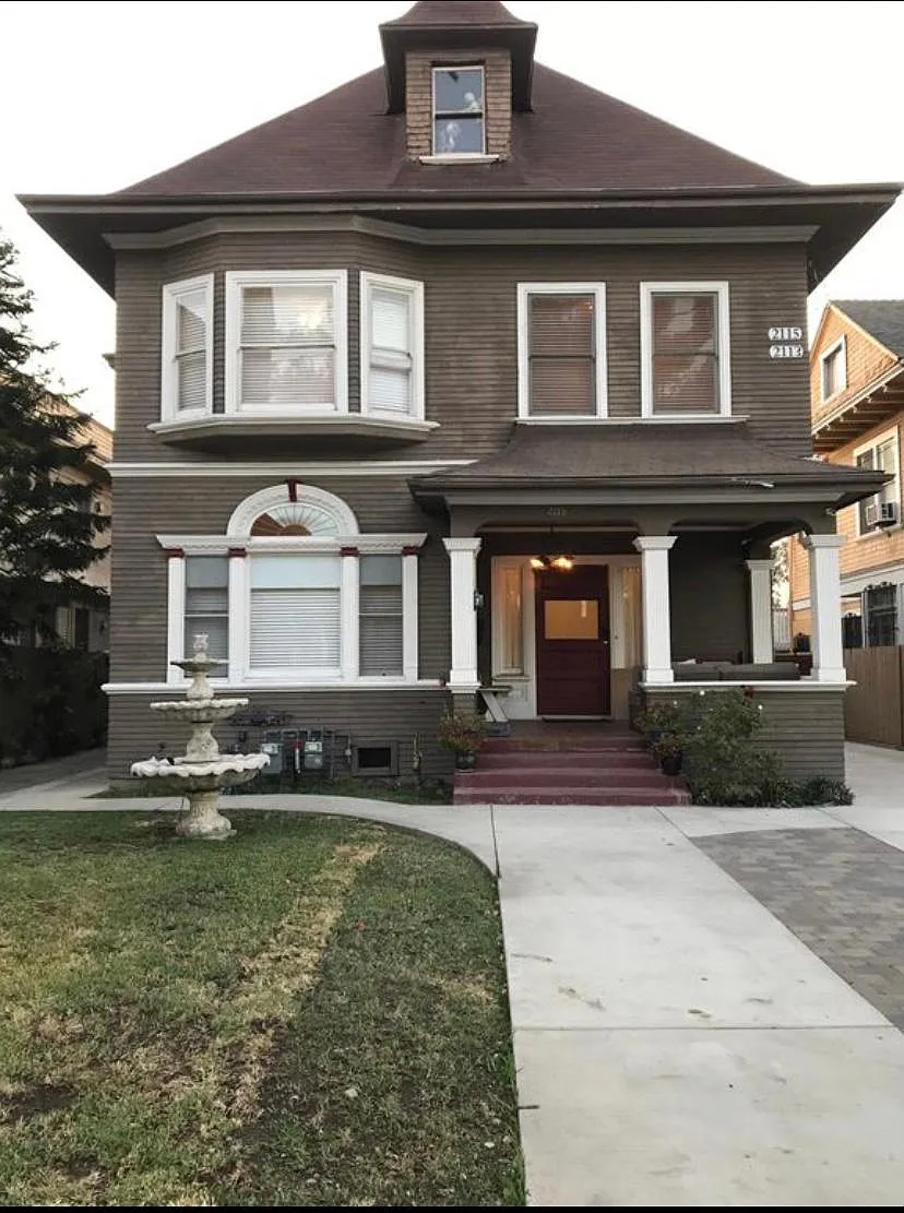 2115 S Union Ave — Photo 1