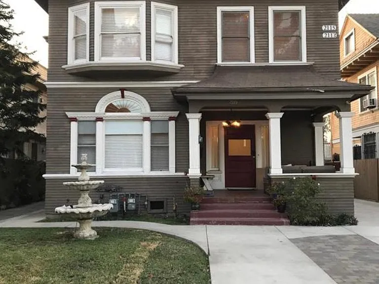 2115 S Union Ave — Photo 1