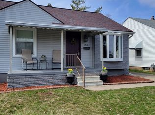 3912 17th St, Wyandotte, MI 48192