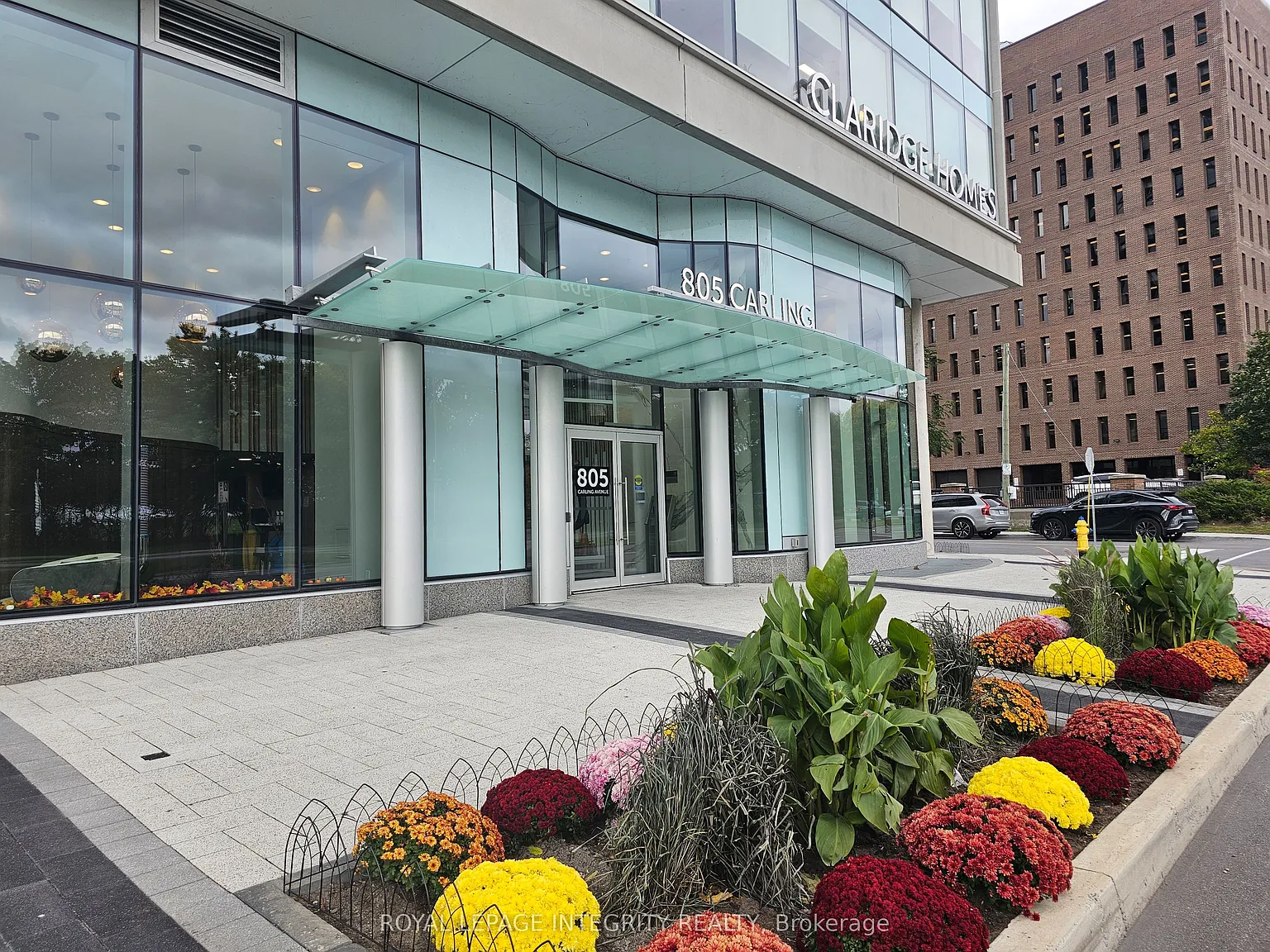 1 bed, $2,400 — Photo 2
