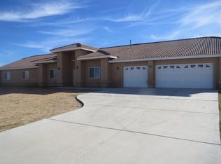 28543 Ocotillo Way, Apple Valley, CA 92308