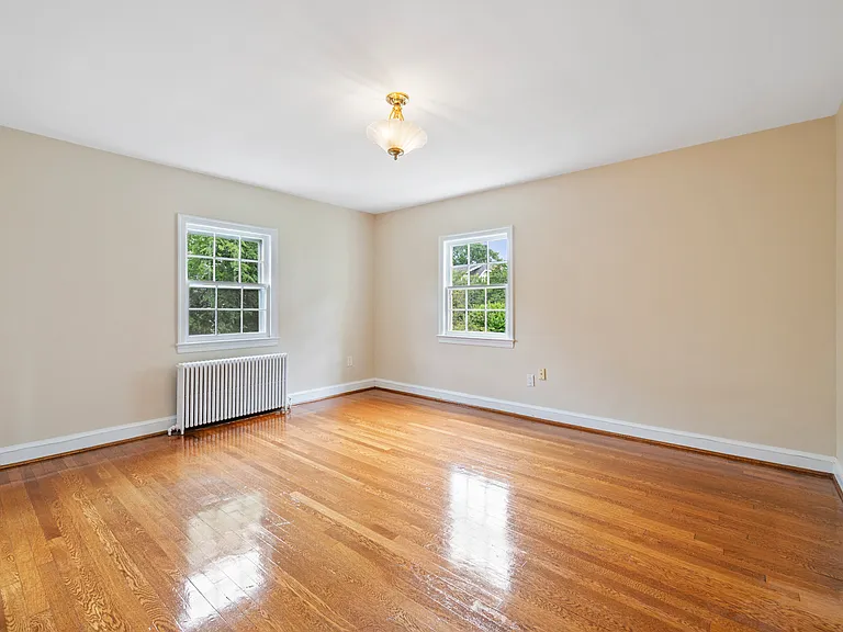5122 Fairglen Ln — Photo 16