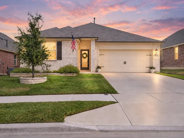 2552 Eden Creek Dr, Fort Worth, TX 76179