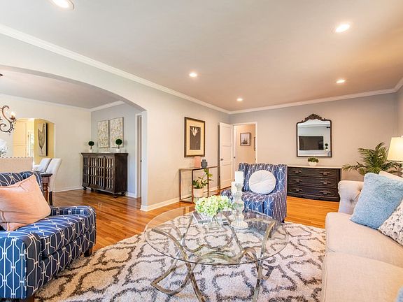 5th image of 1802 Naglee Ave