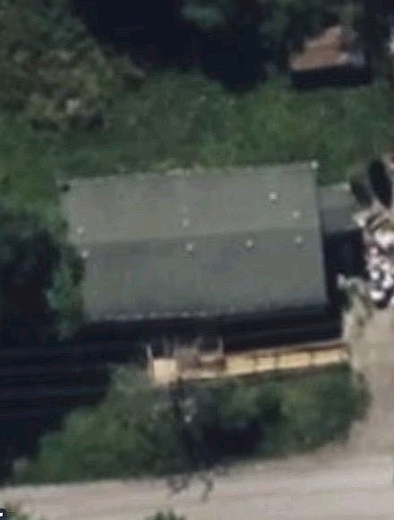1st image of 209 Crawford St