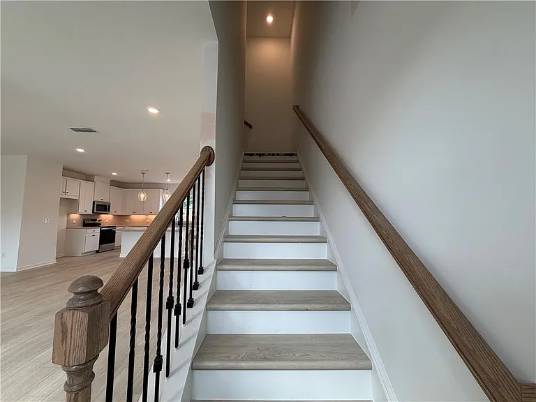 2712 Dreycott Ln — Photo 19