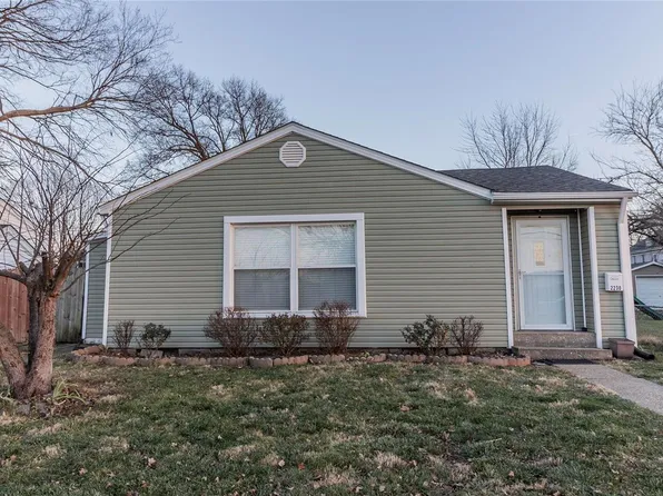 2230 Adams St, Granite City, IL 62040