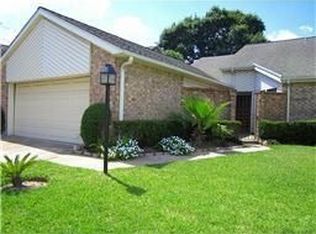 5126 Spring Forest Dr, Houston, TX 77091