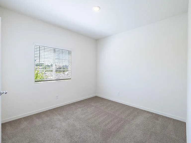 2057 Skipper Cove Way — Photo 13