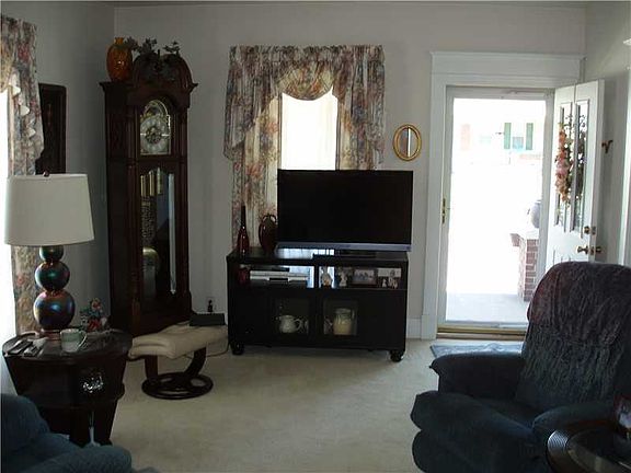 2nd image of 1207 E Southern Ave