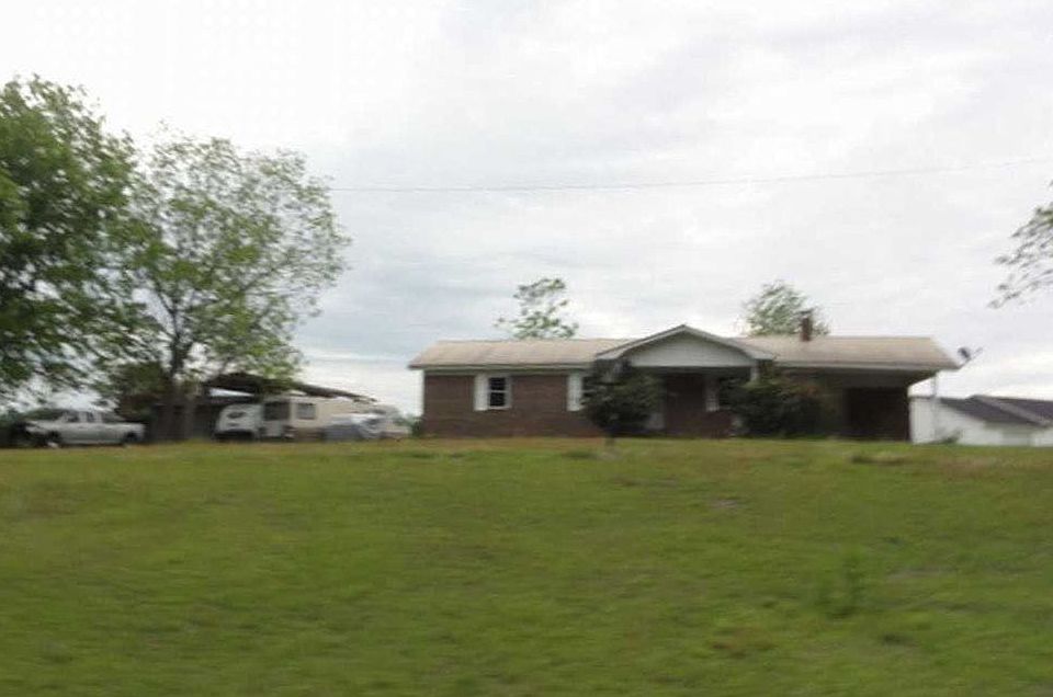 2nd image of 794 Hartley Rd