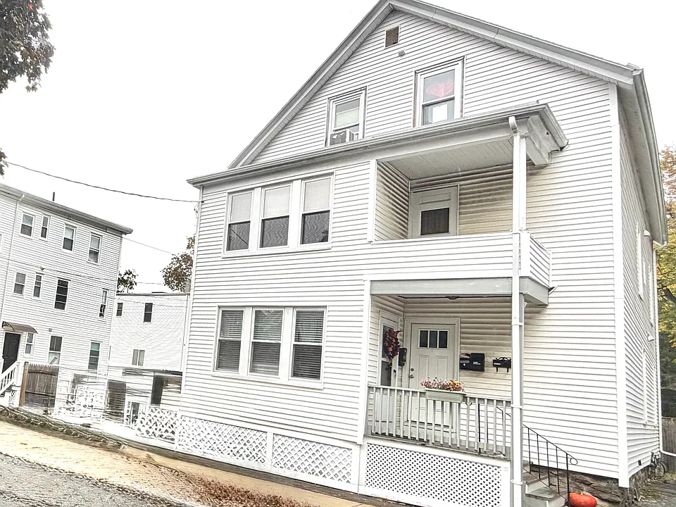 22 Washburn St #2