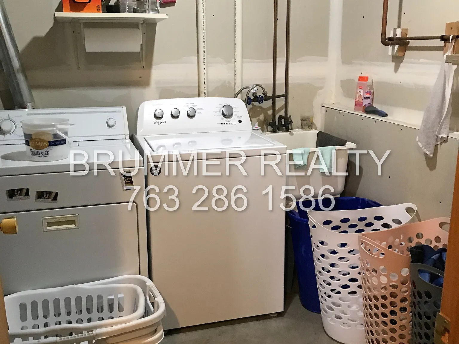 3 bed, $2,050 — Photo 2