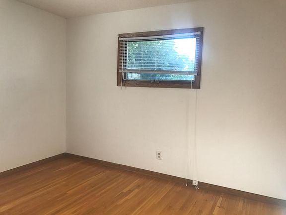 5th image of 603 Blair Ave