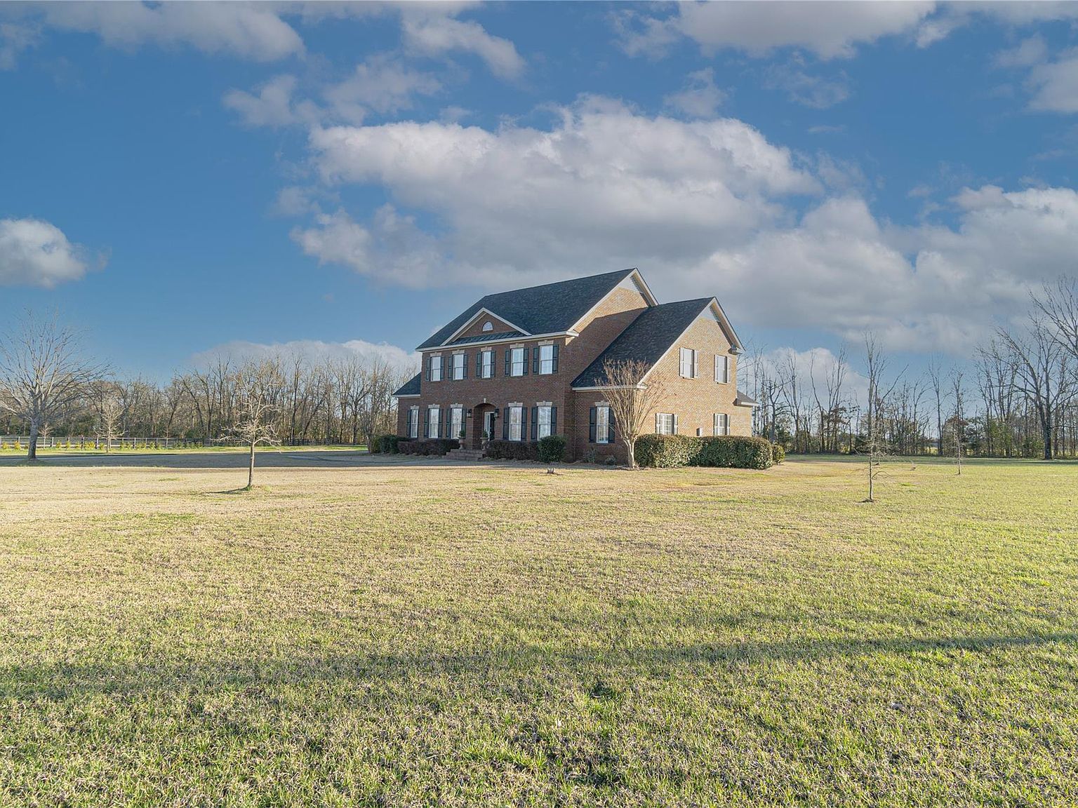 110 S Vaughn Crossing Spur, Pike Road, AL 36064 Zillow