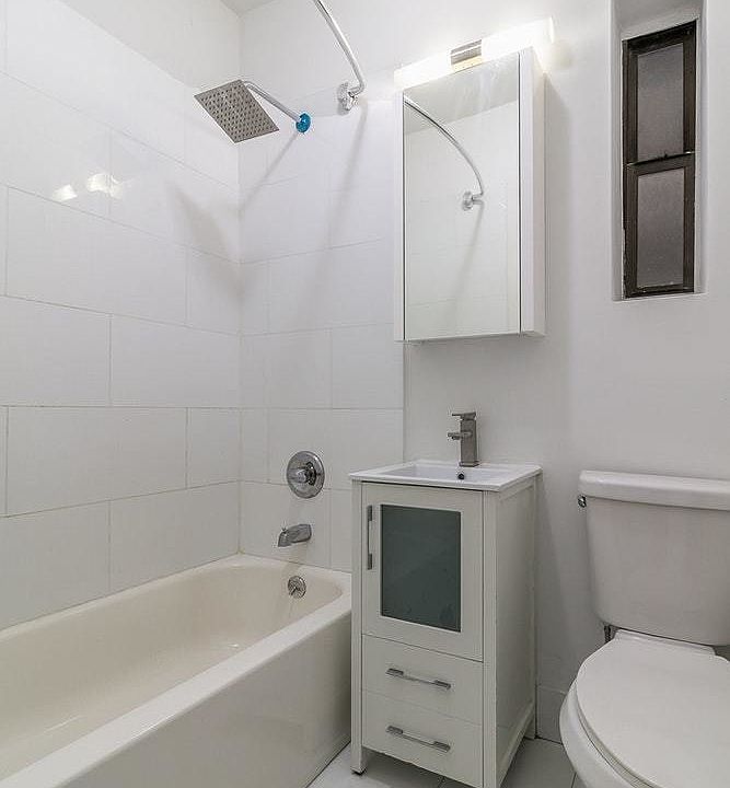 1st image of 185 Avenue C #2D