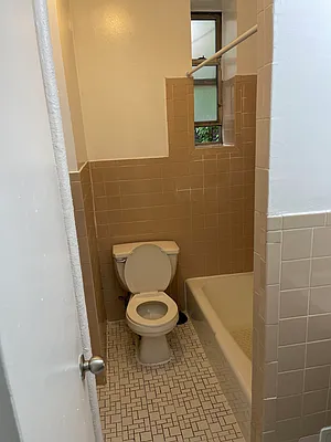 Rented by Arena Real Estate | media 3