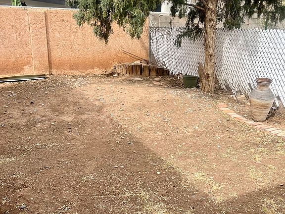 4th image of 2821 Socorro St NW