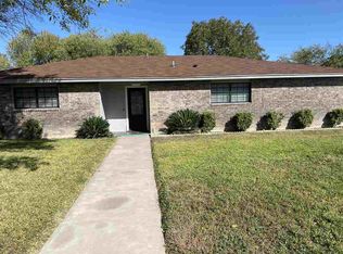 101 Pauline Cir, Del Rio, TX 78840