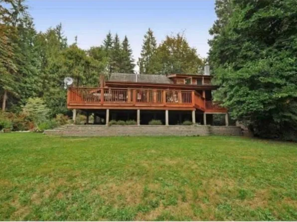 31690 Grove Ave, Mission, BC V4S 1E6