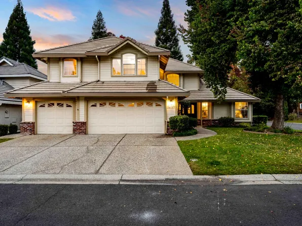 2657 Prestwick Dr, Roseville, CA 95661