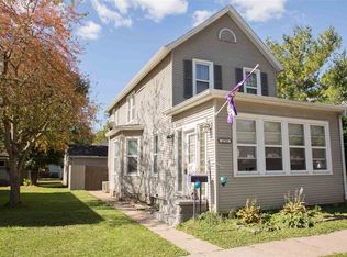 2725 Elm St, Dubuque, IA 52001