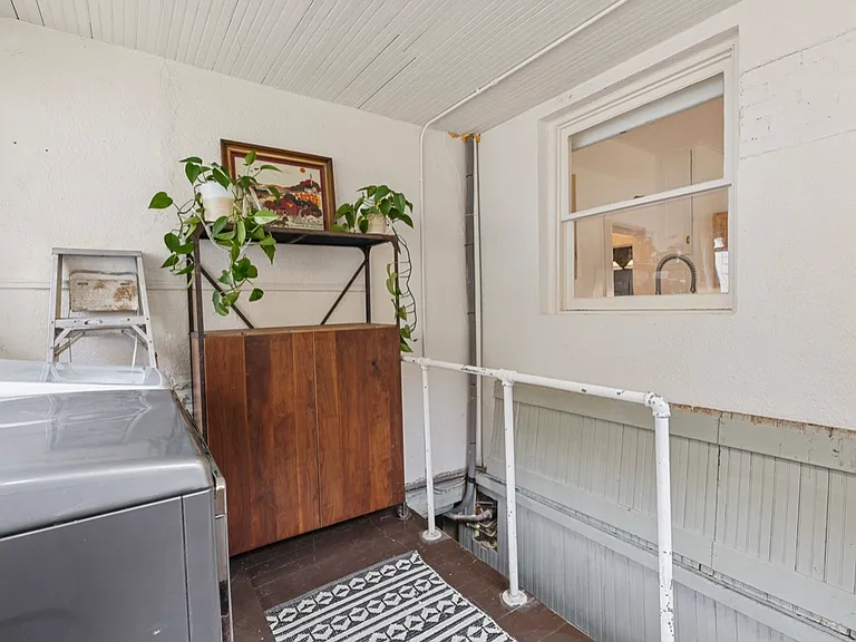 1117 Pine St — Photo 13