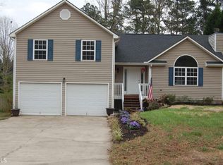 406 Foxdale Rd, Winder, GA 30680
