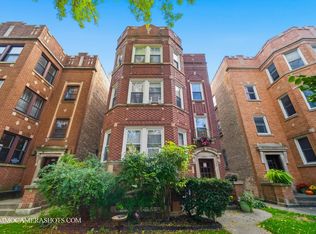 2045 W Farragut Ave APT 3, Chicago, IL 60625