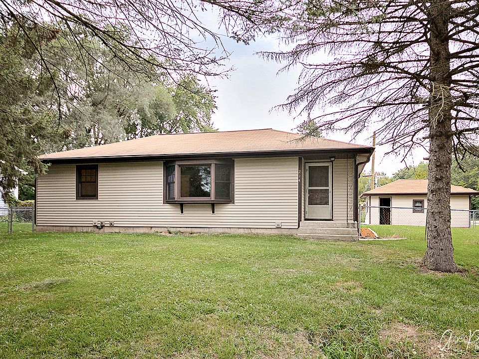 1st image of 214 Burr Ave