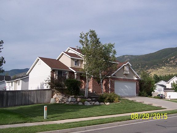 West View of Home
						:
						West view of beautiful home in Centerville