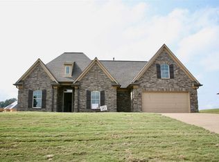 107 Hayes Run Dr, Atoka, TN 38004