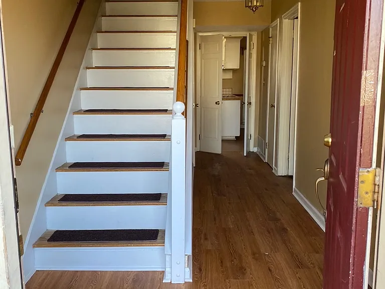 5837 Red Barn Rd — Photo 2
