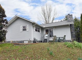 160 James L Davis Rd, Marble, NC 28905