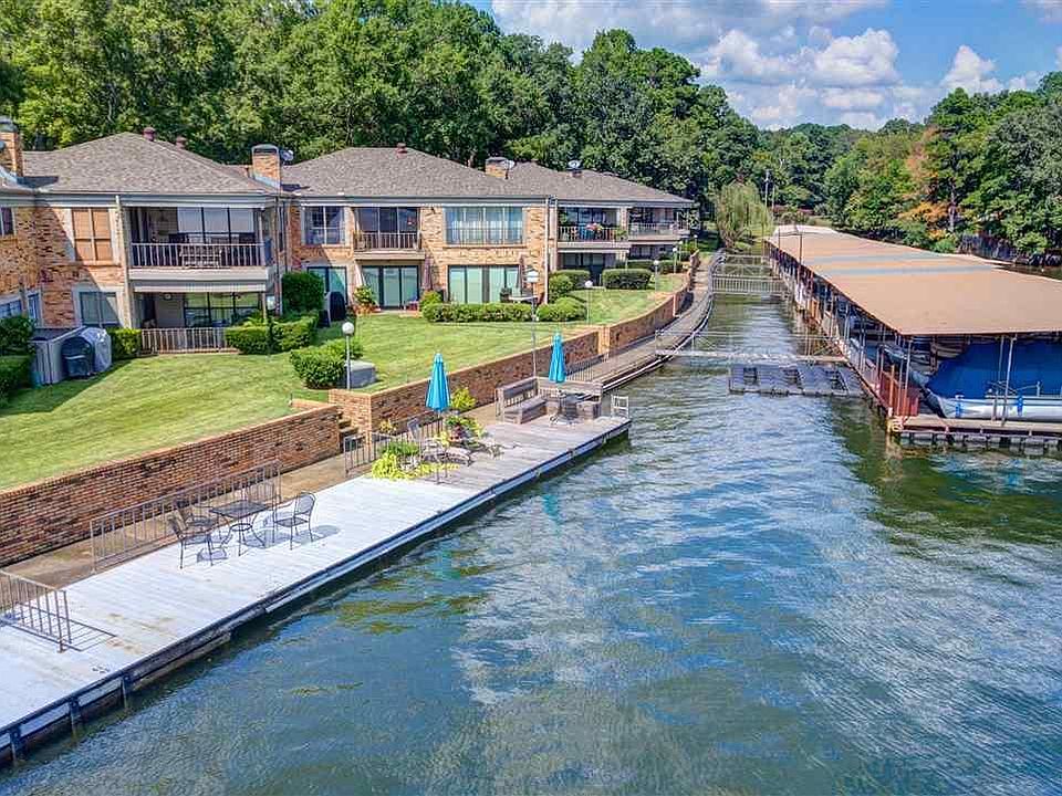 1st image of 1201 Lakeshore Dr