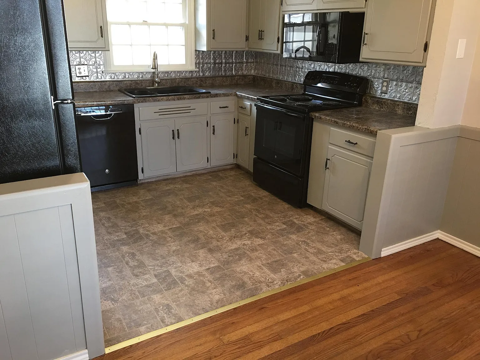 3 bed, 1182 sqft, $1,400 — Photo 4