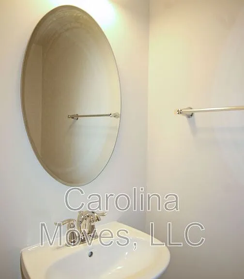 17 Country Dale Dr — Photo 3