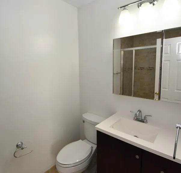 1027 Springhill Way — Photo 20
