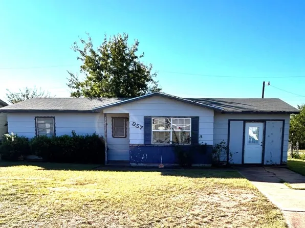 957 Luzon St, Abilene, TX 79602