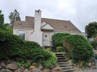 6247 38th Ave NE, Seattle, WA 98115