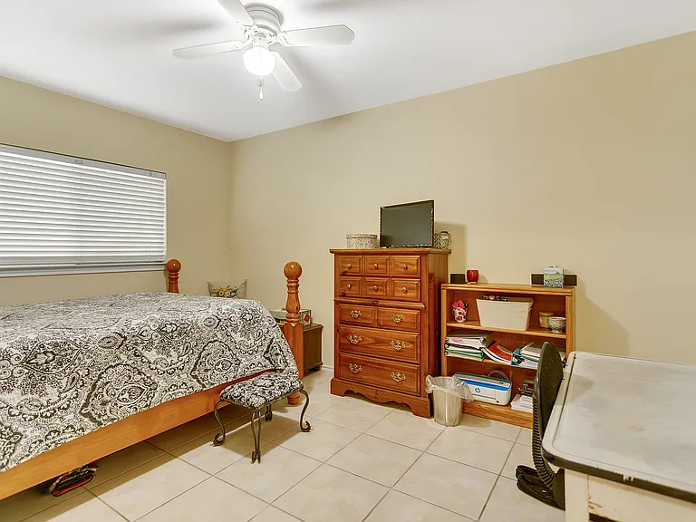 12215 Stable Ridge Dr — Photo 14