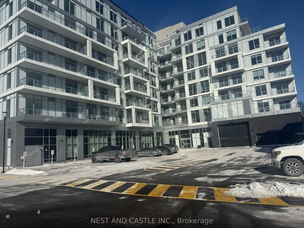 500 Plains Rd E, Burlington, ON