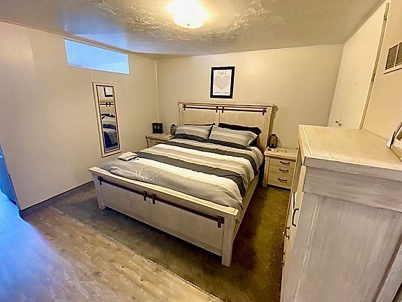 3rd image of 620 E 600 N