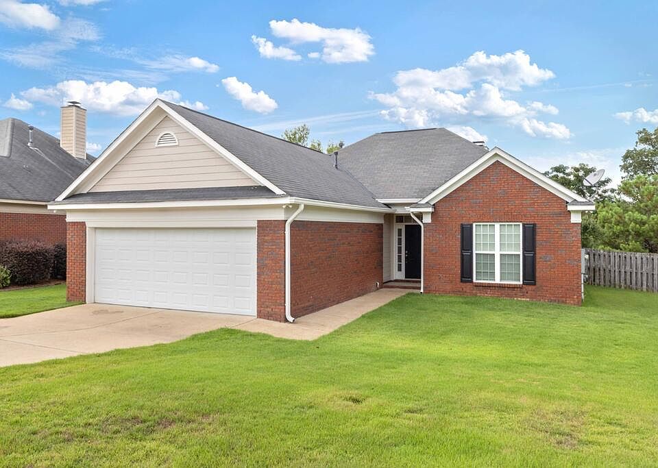 1st image of 1035 Woodville Dr