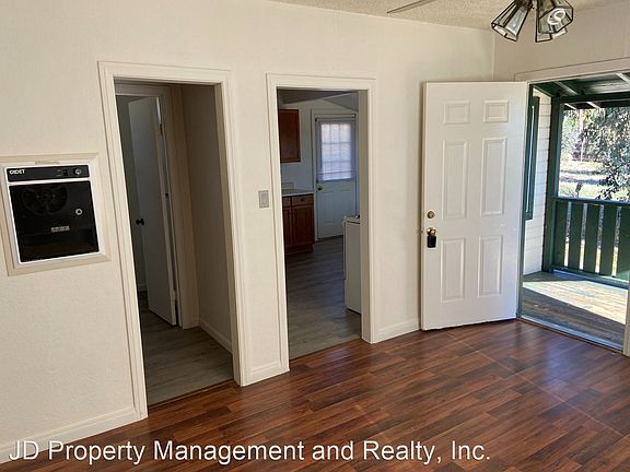 3rd image of 245 East Dr Unit A
